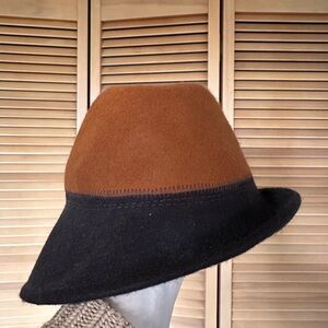 Goorin Bros Wool Cloche Hat • Two-Tone Brown & Black • Sculptural Brim